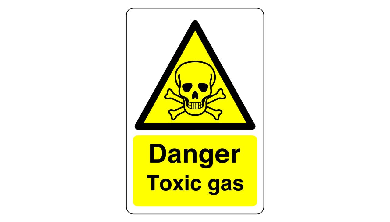 Safety First Display LTD Danger toxic gas sign - High tack self-adhesive sticker (600mm x 400mm) Viewing Distance within 20m.