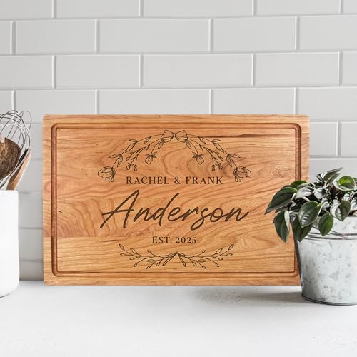 Tabla de cortar rectangular de nogal premium personalizada – grabado a medida, regalo de Navidad para parejas y familias miniatura 5