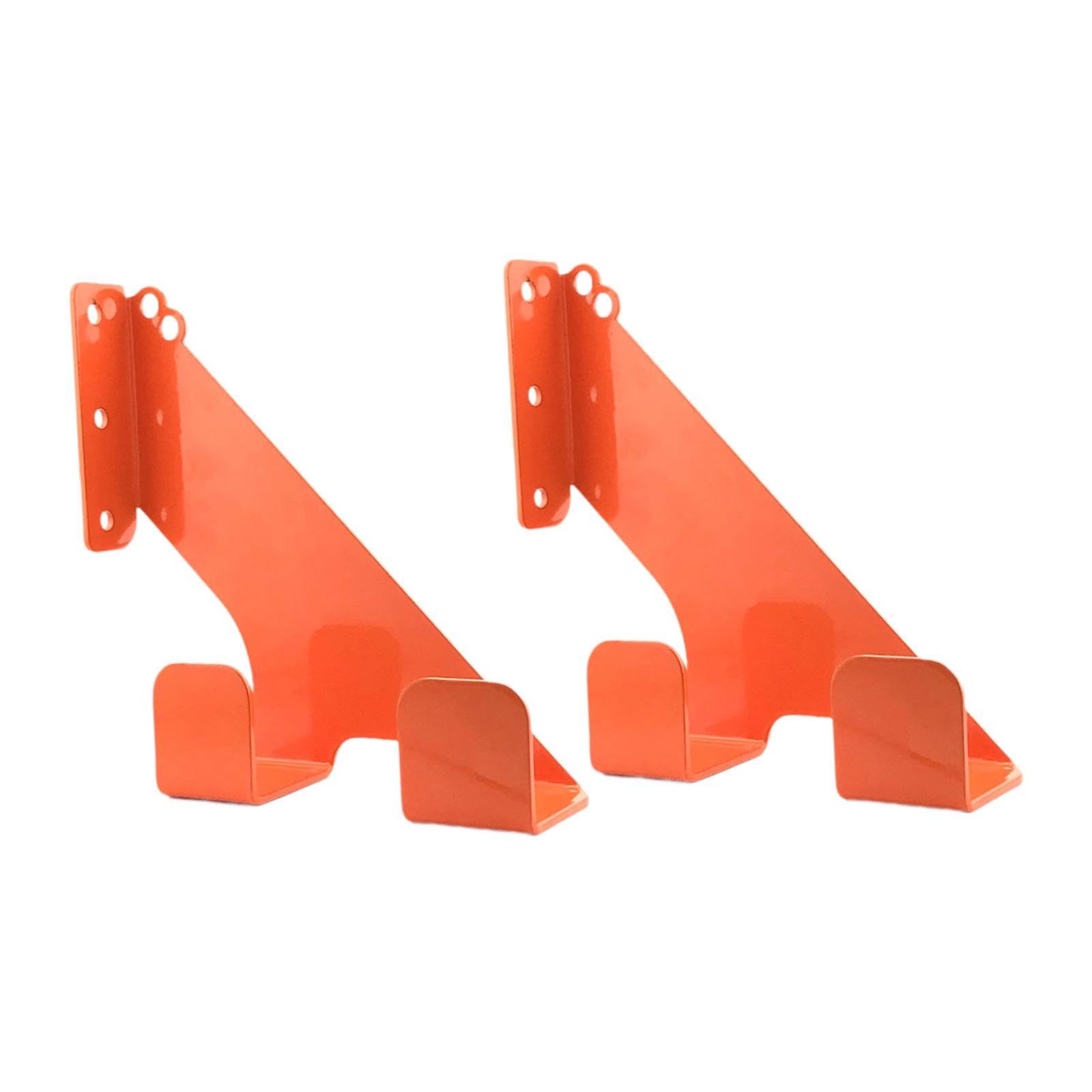 Rack de désherbage et tronçonneuse pour mur de garage : atelier propre et rangé