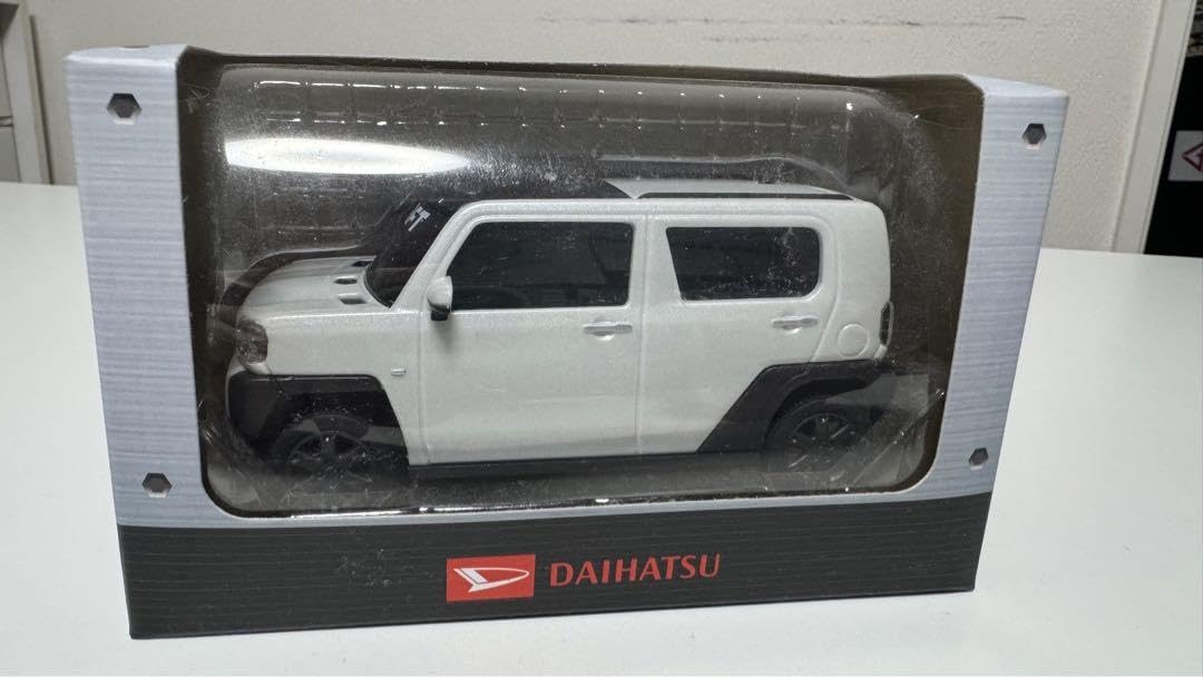 Amazon.co.jp: DAIHATSU タフト プルバックカー ミニカー ホワイト