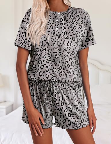 Image of Ekouaer Pajamas Set for Women Short Sleeve Lounge Set 2 Piece Loungewear PJs Soft Cute Lightweight Sleepwear