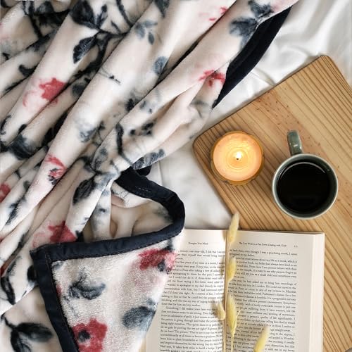 Image of MYTRIDENT Home Essential Flannel Printed Blanket for Winter Double Size (220 cm x 240 cm), 290 GSM, Dahlia