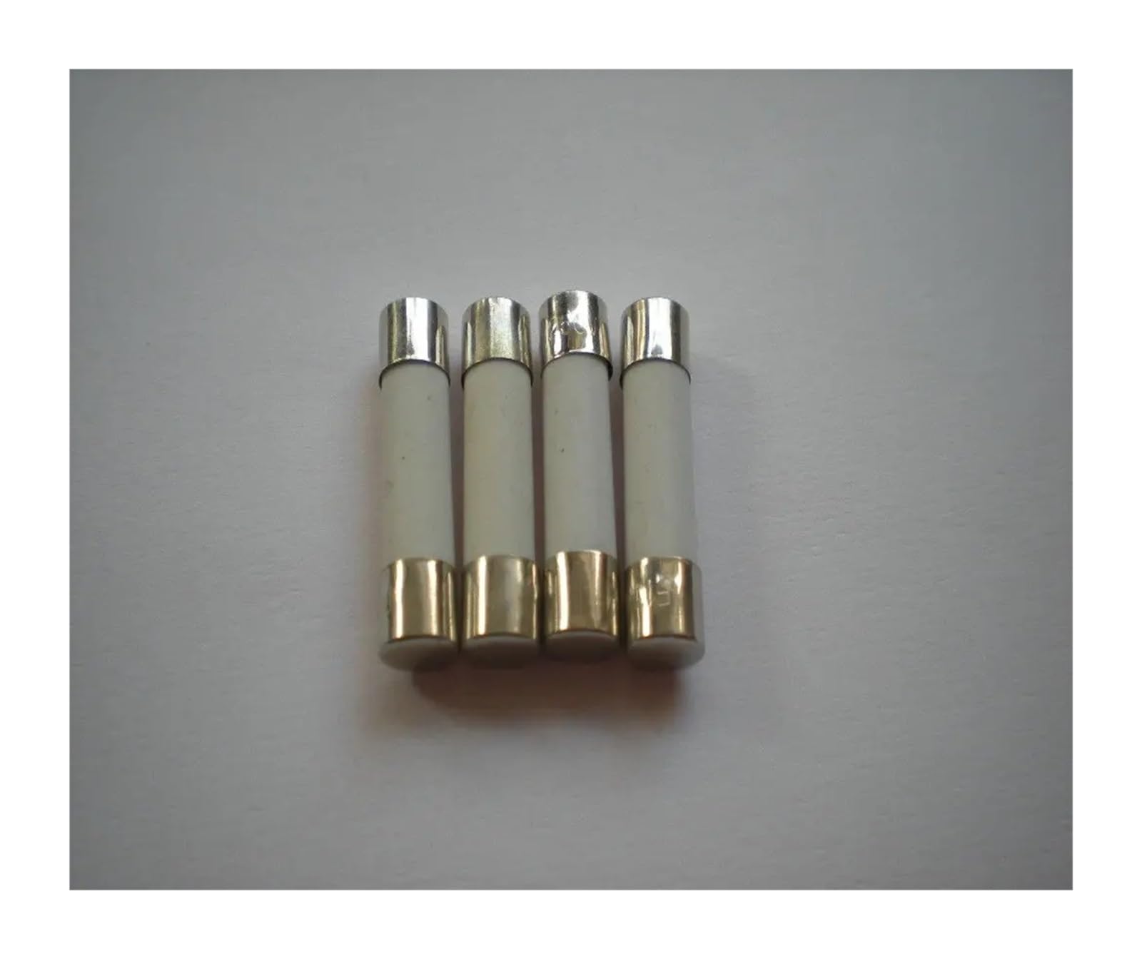 CXFCIHFT Fuses 3A 250V 6mm x 30mm 20 Pcs Per Lot