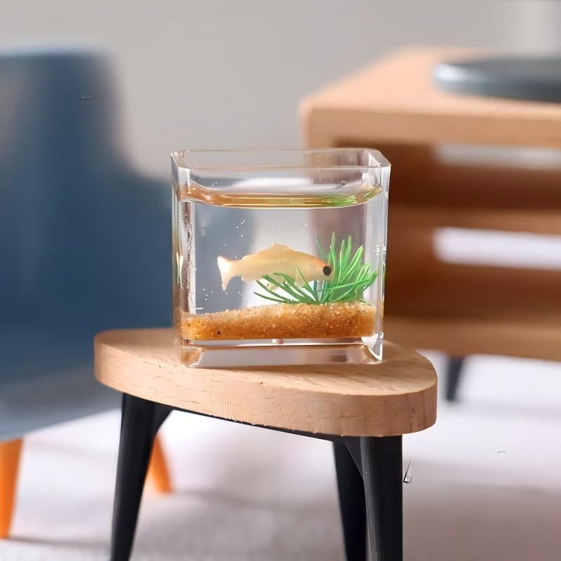 Dollhouse Miniature Square Fish Tank, Mini Fish Bowl Model Ornament, 1:12 Scale Dollhouse Accessories for Scene Decor & Pretend Play（2PC ，Random Color）