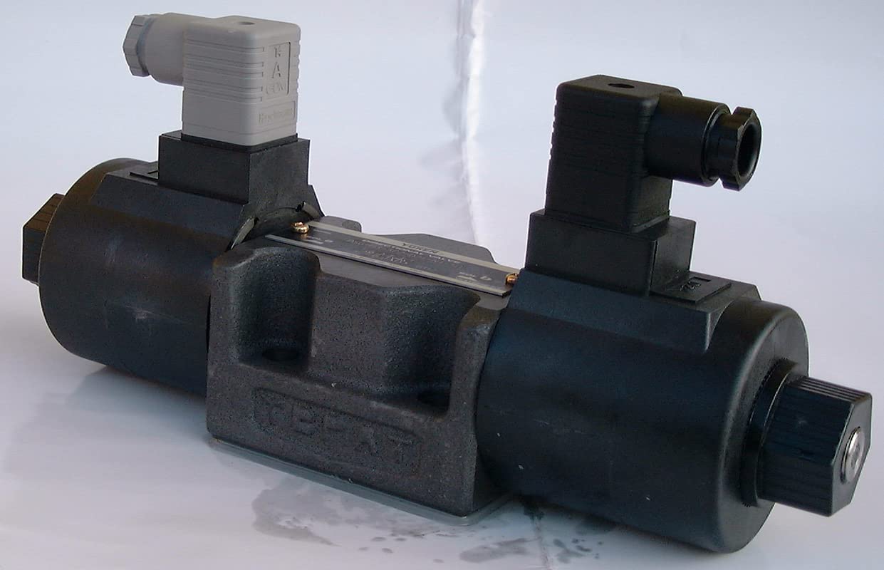 Amazon.co.jp: 油研工業 DSG-03シリーズ電磁切換弁 DSG-03-3C2-D24-N 