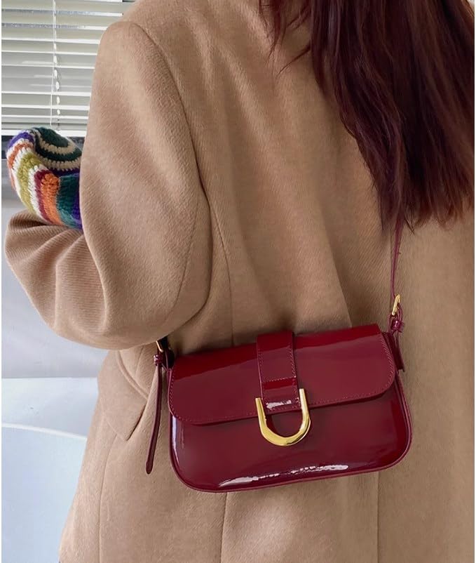 Small Purse for Women Classic Shoulder Bag Trendy Crossbody Bag Y2K Purse Handbag with Adjustable Strap2