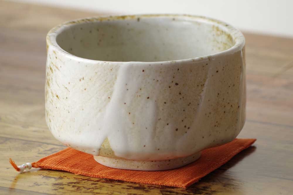 Amazon｜食器 抹茶碗/雪志野抹茶碗/業務用 日常使い用 家庭用 練習用