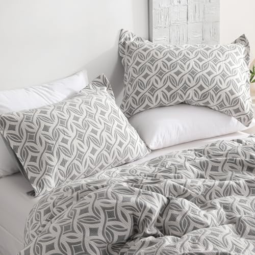 NTBAY Muslin Cotton Queen Pillow Shams, Set of 2, 20x30, Grey Twisted Line