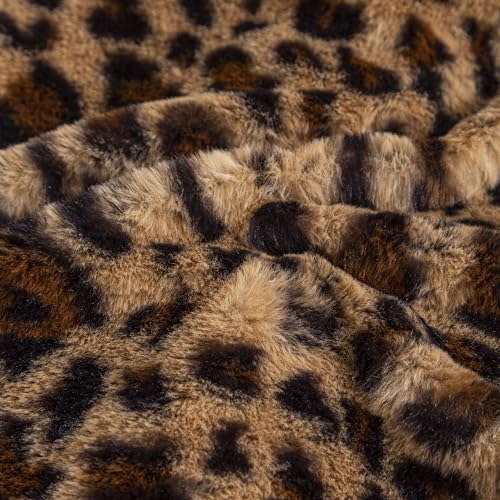Agokaba AGO002-3 2 Packs Leopard Throw Pillow Faux Fur Throw Pillow Covers Cheetah Pillows Soft Plush Decor Lumbar Pillow Cover thumb #2