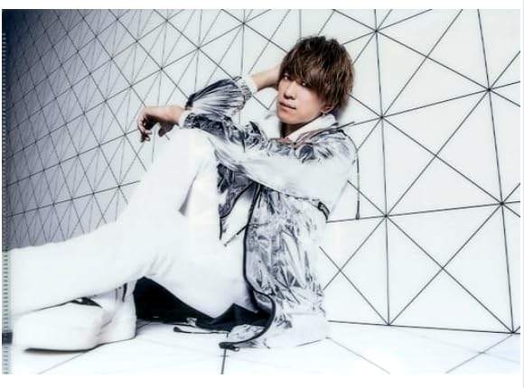 小山慶一郎 Amazon.co.jp: 小山慶一郎 NEWS LIVE TOUR 2019 WORLDISTA グッズ