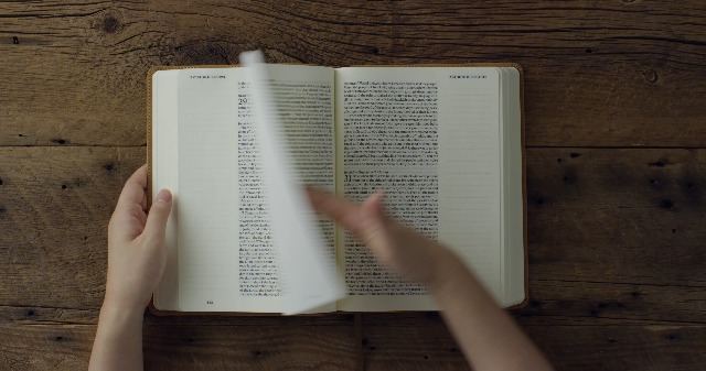 Image of ESV Single Column Journaling Bible, Large Print (TruTone, Nubuck Caramel, Wildflower Design): Holy Bible, English Standard Version
