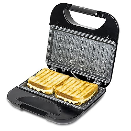 Cecotec Sandwichera con Revestimiento Antiadherente Rock’nToast Square. 750 W, Revestimiento de Piedra, Capacidad para 2 Sándwiches y Superficie Grill, Asa Tacto Frío, Recogecables | Ya disponible en tu tienda friki favorita! En mundofriki.es!