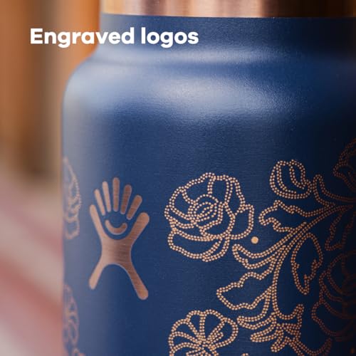 Image of Hydro Flask 40 Oz Travel Tumbler with Handle, Lid and Straw - Insulated Stainless Steel in Western Light Blue