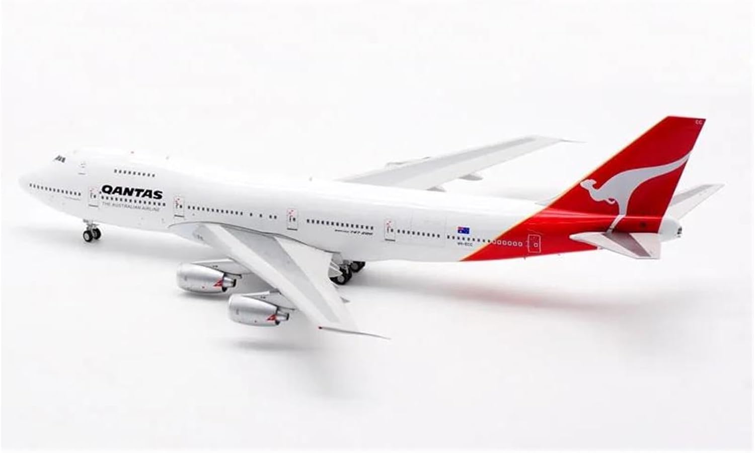 1 200 for Qantas Boeing B747-200 VH-ECC Finished Passenger Scale Die-cast Display Model with Stand Hobby Playgame Kit