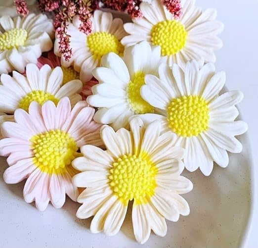 Scented Daisy Candle Handcrafted Floral Soy Wax Candles, Aromatherapy, Decorative Design, Eco-Friendly, Ideal for Home Decor, Weddings, or Gifts, Magical Shades (Pack of 5) 3