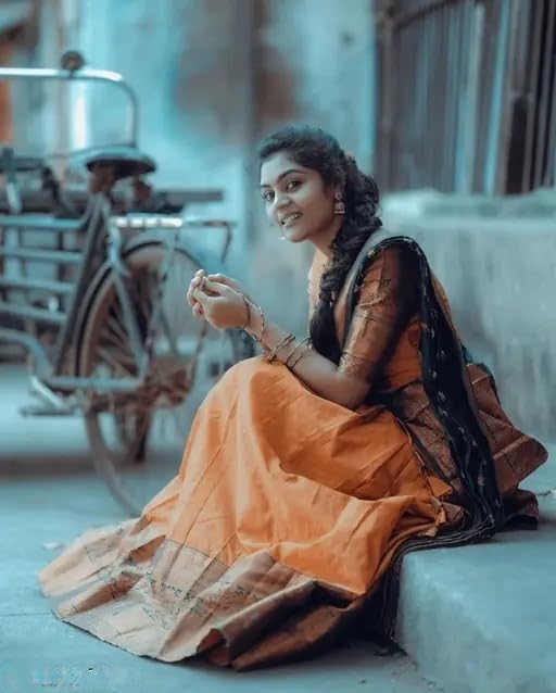 Image of ZITON ARICO MART Women's Indian Traditional Kanjivaram Silk Pure Weaving Lehenga Choli Along With Dupatta And Blouse Piece, Half Saree (Unstitched)