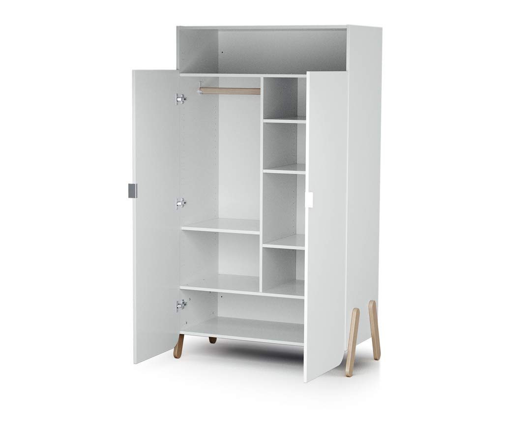 AT4 - Chambre PIRATE Blanc et Hêtre Verni | Lit bébé 60x120 | Armoire 6 étagères dont 4 réglables et une penderie | Plan à langer inclus