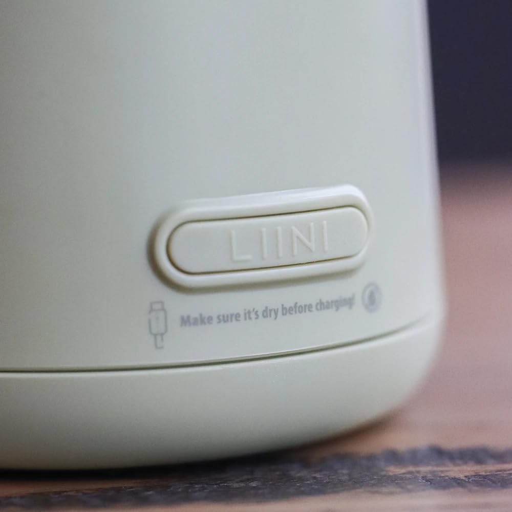 LIINI 4.0 PRO podgrzewacz do butelek z akumulatorem, 75 W, oliwkowy – IP66 odporny na kurz i wodę strumienną, 4 stopnie 37/40/45/50°C, akumulator 15 000 mAh, w podróży i w domu, kabel USB-C aluminiowy