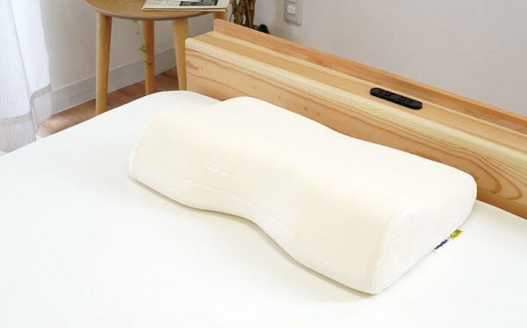 マニフレックス　バイオシェイプピロー　エリオセルMF 波型枕 レギュラータイプ Amazon.co.jp: マニフレックス バイオシェイプピロー エリオセル