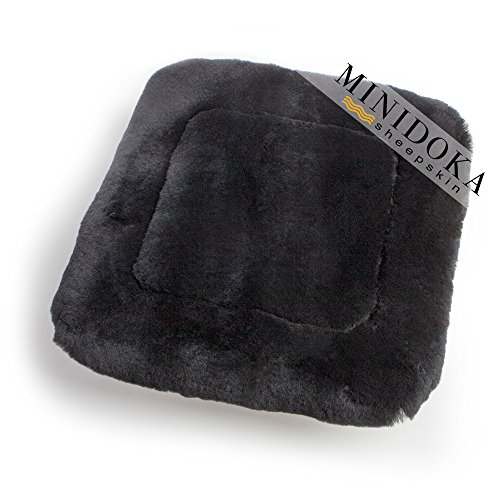 Desert Breeze Distributing Australian Sheepskin Seat Pad, Thick Short Wool, Natural Leather for Premium Fit, Non-Slip Backing, Black, 20 x 20, Minidoka Sheepskin