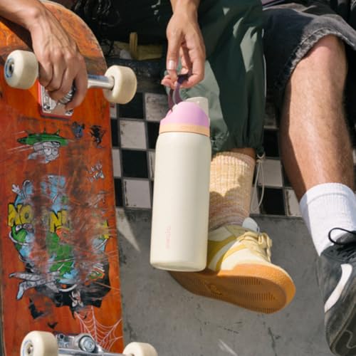 Image of Owala FreeSip Insulated Stainless Steel Water Bottle with Straw, BPA-Free Sports Water Bottle, Great for Travel, 32 Oz, Daybreak