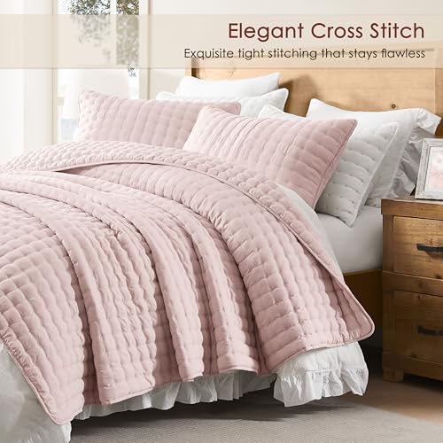Image of WDCOZY Cloud Soft Quilt Set, Queen Size, Pink, 3 Pieces 90x90 inches