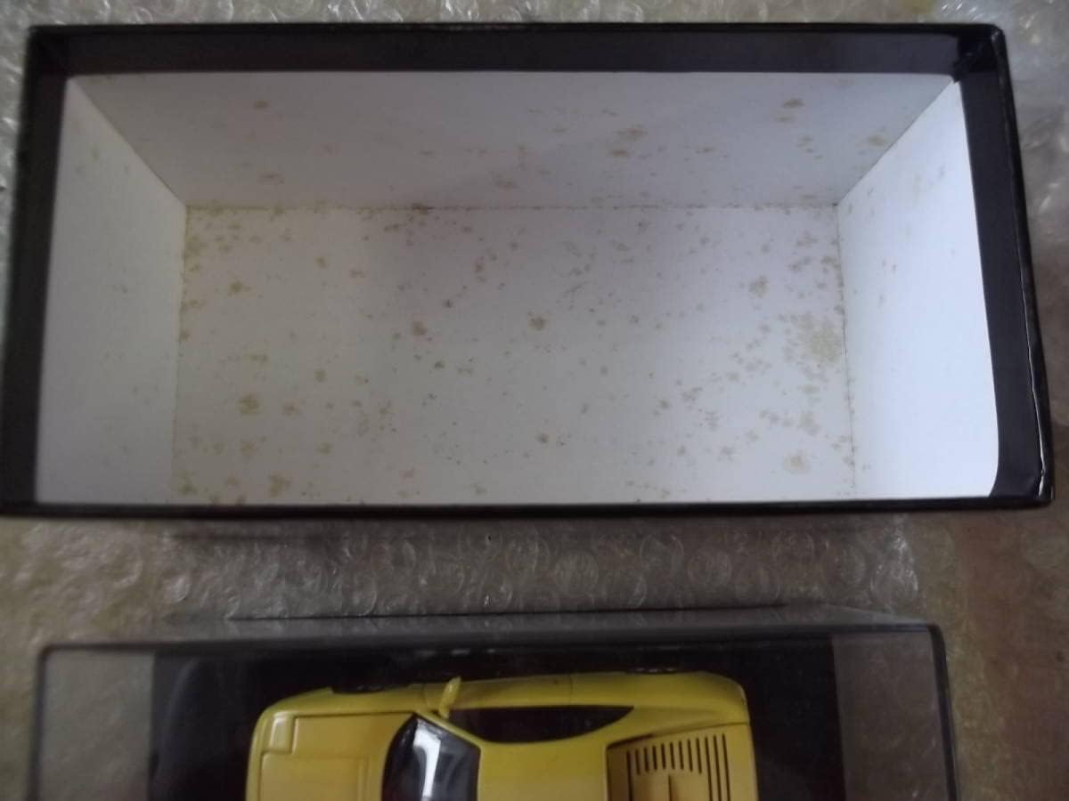 京商 1/43 フェラーリ F355 Berlinetta イエロー - WWW