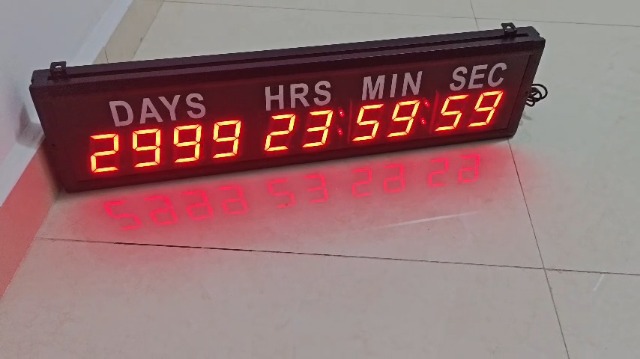 Reloj de pared digital con LED rojo 2.3 pulgadas 10 dígitos miniatura 5