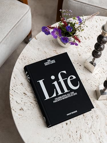 Álbum de fotos PrintWorks Life, negro — Álbum tapa dura minimalista de 80 páginas con cubierta de tela y encuadernación metálica, papel negro sin ácido certificado FSC miniatura 3