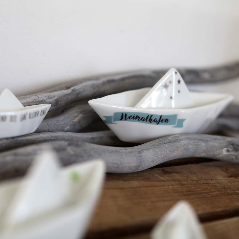 Good Old Friends Traumboot Regenbogen - Porzellan Deko Boot 8x2,6cm