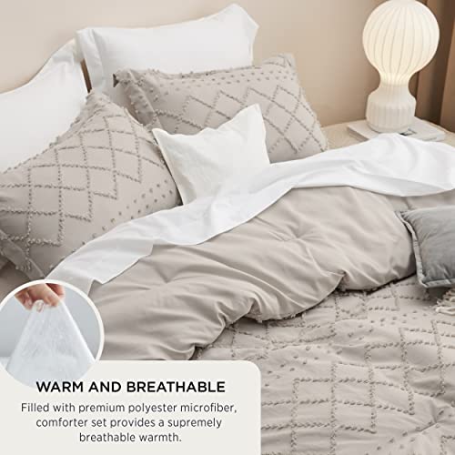 Image of Bedsure Queen Comforter Set - Linen Comforter, Boho Tufted Distressed Vintage Bedding for Kids, 3 Pieces Farmhouse-Style Bed Set for All Seasons, Fluffy Soft Bedding with 2 Pillow Shams