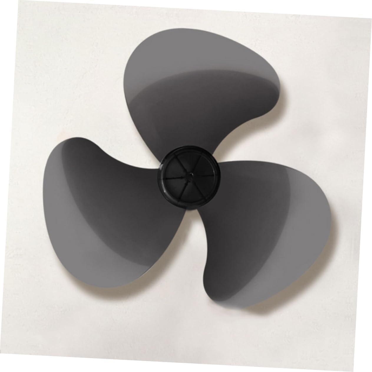 2pcs Plastic Fan Replacement Blades for Standing Fan Electric Fan Replacement Parts 16'' Three-leaf Floor Fan Accessory Black