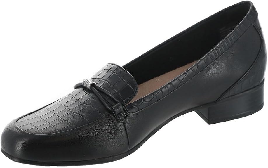 Amazon.com | Clarks Women's Juliet Shine Loafer | Loafers & Slip-Ons