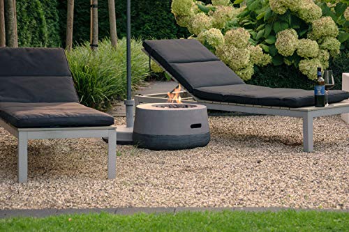 dobar® 35442e Lava-Ofen Calido - Gaskamin Outdoor aus Magnesia - Gasfeuerstelle mit Lavasteinen - Gartenkamin inkl. Deckel & Schutzhülle - Gasofen für Garten/Terrasse/Balkon - 48 x 48 x 66 cm