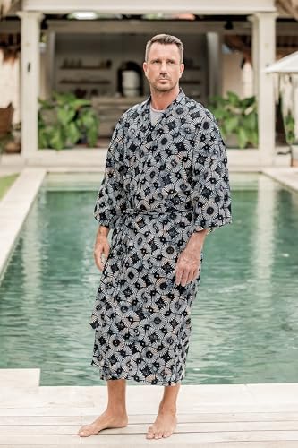 NOVICA Blue Men's Cotton Batik Robe, Midnight Fireworks' (One Size Fits Most)2