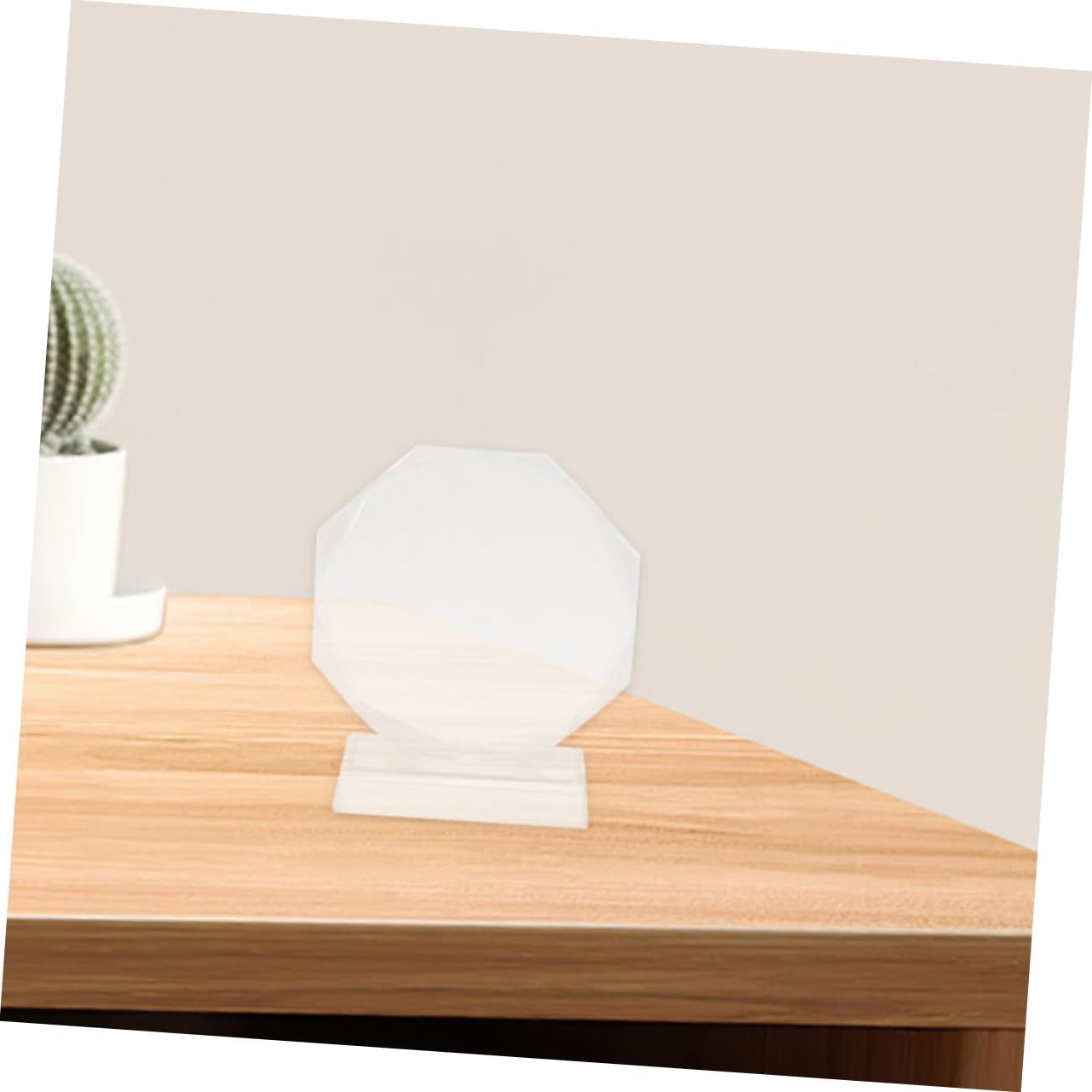 Crystal Trophy Award Elegant Octagon Crystal Plaque for Employee Appreciation and Memorial Events Sturdy Design and Timeless Durability