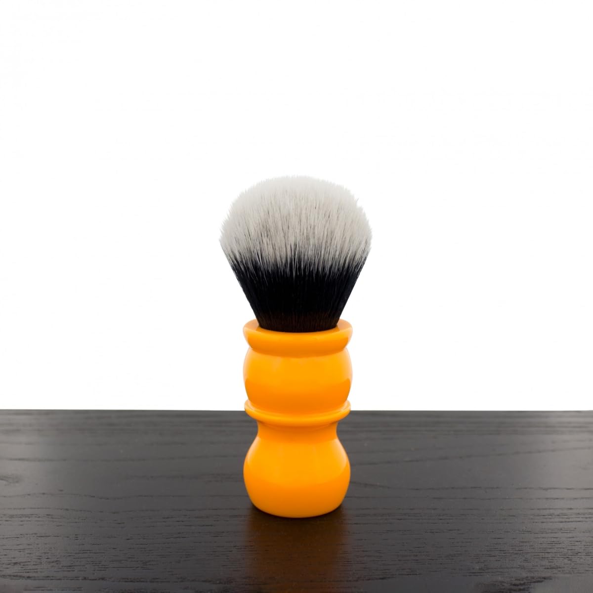 Yaqi R1710 Butterscotch Orange Tuxedo Synthetic Shaving Brush