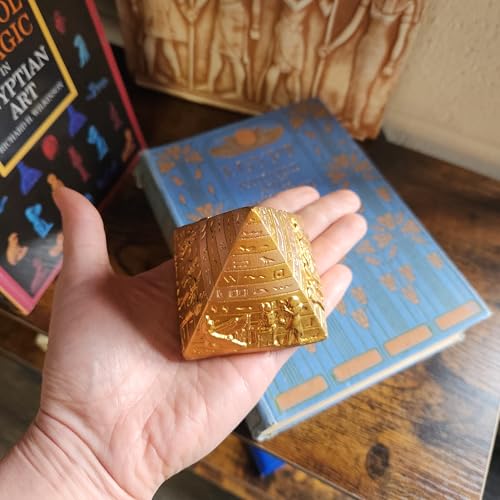 Estatua Miniatura Pirámide Egipcia 3.25" Acabado Dorado miniatura 3
