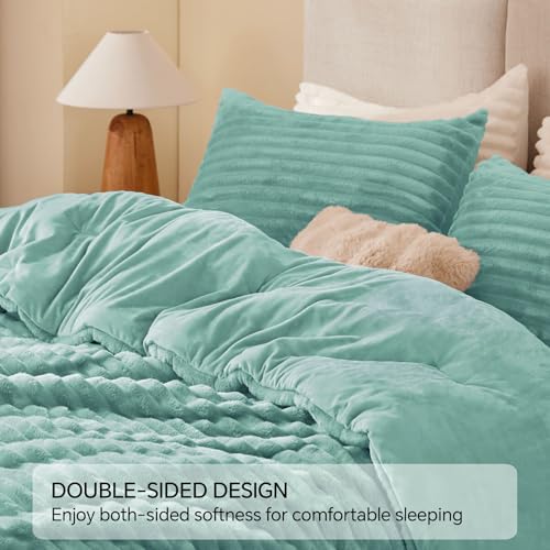 Image of BEDELITE Fleece Queen Comforter Set -Super Soft & Warm Fluffy Haze Blue Bedding, Luxury Fuzzy Heavy Bed Set for All Season with 2 Pillow Cases