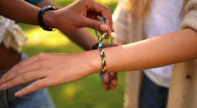 Ceeyoll Bracciale Amicizia a Farfalla, Fatto a Mano per Bambini, Dell'amicizia per Compleanno Natale - per Ragazzi e Ragazze