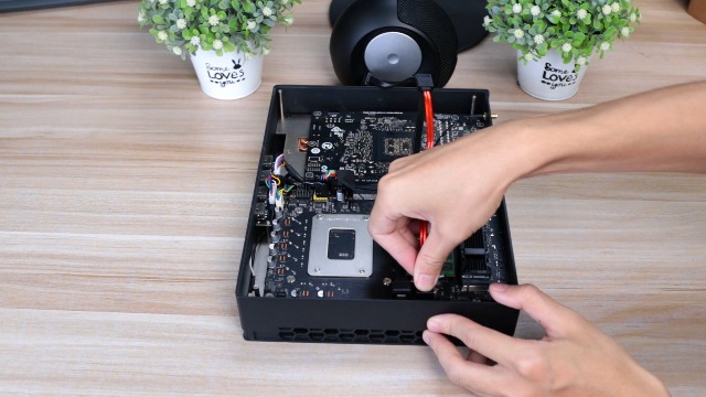 Amazon.com: Thdeukoty Mini PC Gaming i7-13700F with GeForce
