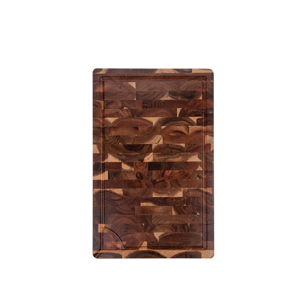 Planche à découper en bois et hachoir de cuisine pour gagner de la place