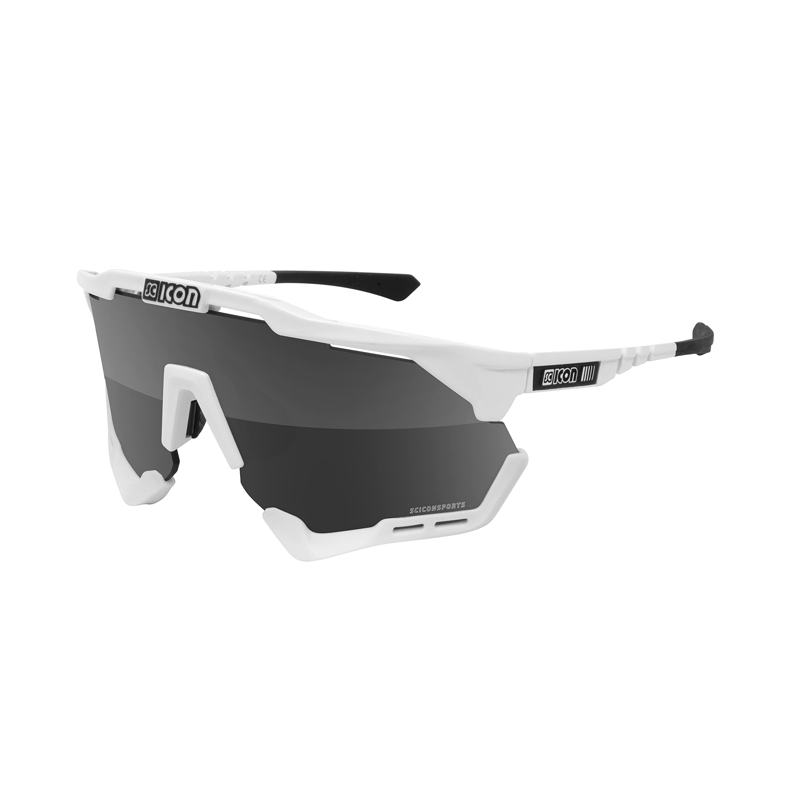 Gafas de Sol Deportivas Que provienen años de Experiencia en el Mercado Deportivo óptico de Sus técnicos. Nuestras Gafas Son Muy apreciadas por su diseño cómodo y Bien Ajustado