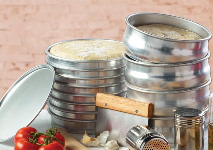 Sartén apilable para masa Winware de 40 oz de aluminio para hostelería 4