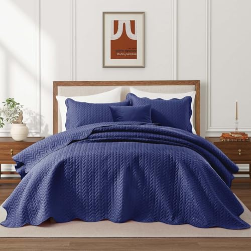 IR Imperial Rooms Queen Quilt Bedding Set Size (90" x 96") + 2 Pillow Shams (20" x 26"+ 2") - 3 Pcs All Season Lightweight Reversible Microfiber Coverlet Embossed Quilt Bedspread (Navy)