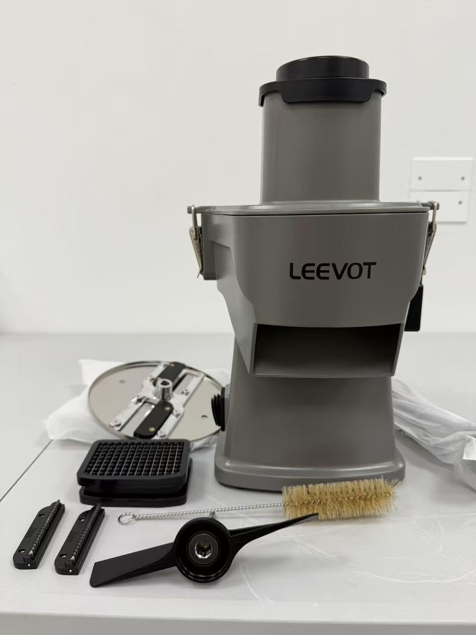 LEEVOT Tritatutto Verdure Elettrico Commerciale 200W, Robot da Cucina per Affettare, Diced e Grattugiare, Cutter Verdure Professionale per Ristorante, Hotel, Scuola, Mensa, Patatine Fritte, Grattugia