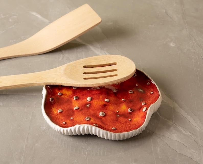 Mushroom Spoon Rest Made of Ceramic – Kitchen Decor
