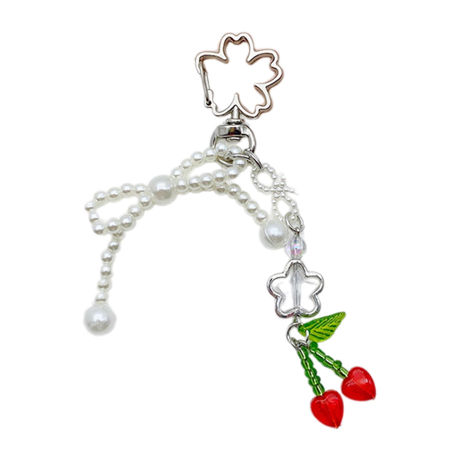 Scettro a forma di cuore dorato con perle scintillanti e sfondo a