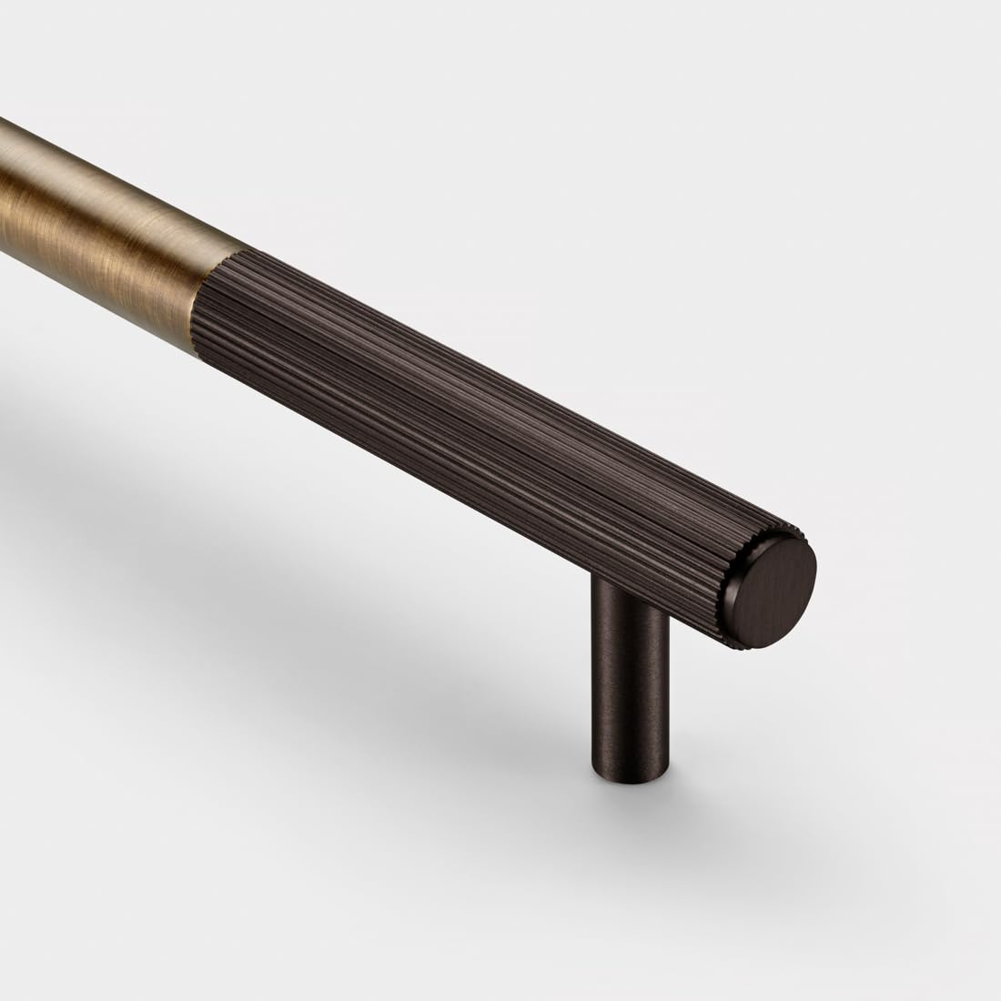 Pushka Home Ltd Bronze Tip Pushka Home Brass Linear Cabinet Handles In Antique Gold (, 224Mm (Hole To Hole))
