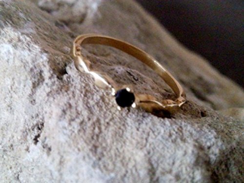 Amazon Com Tiny Onyx Ring Thin Ring Gold Ring Gemstone Ring Black Jewelry Onyx Ring Slim Band Simple Ring Handmade